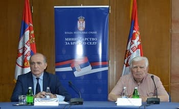 Apel koorporacijama za otkup praznih kuća