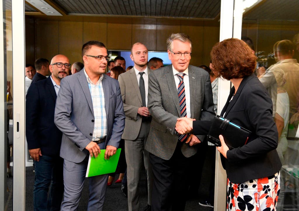 Prvi Poljoprivredni klub, mesto susreta poljoprivrednika