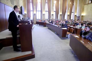 URUČENO NOVIH 70 UGOVORA POLJOPRIVREDNICIMA IZ VOJVODINE