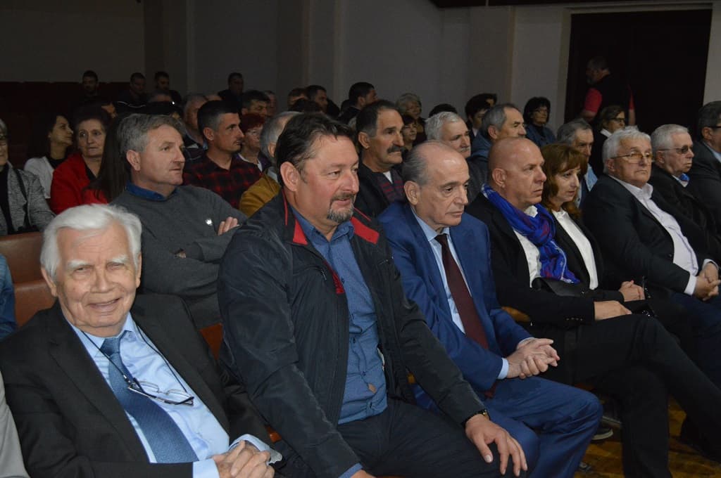 Zadruga u  Krajišniku udahnula mladost mestu