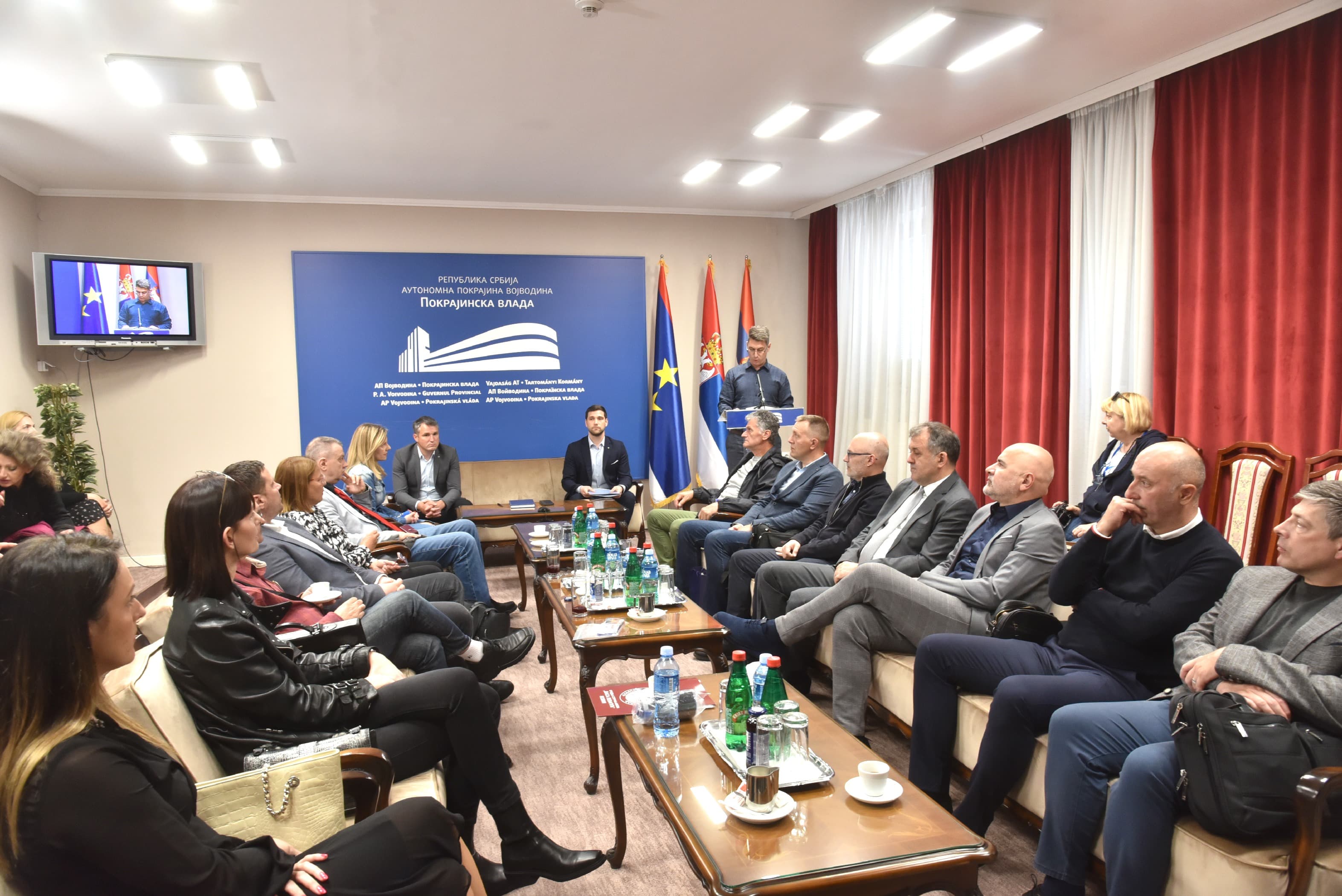 Više od 45 miliona dinara za inovativne projekte u poljoprivredi i intenziviranje korišćenja poljoprivrednog zemljišta