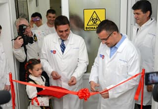 VETERINARSKOM SPECIJALISTIČKOM INSTITUTU "NIŠ" NAJSAVREMENIJA LABORATORIJA